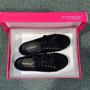 Black Sneakers